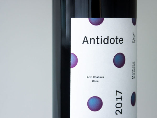 antidote swiss wine - red wine - red wine - packaging - chablais vaudois - swiss graphic design - minimal design